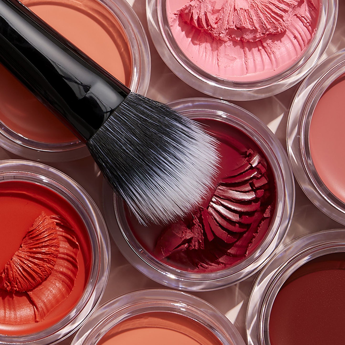 putty-blush-brush-e3 011321_PuttyBlush-Brush_V2_COMP_Final_IGF2.jpg