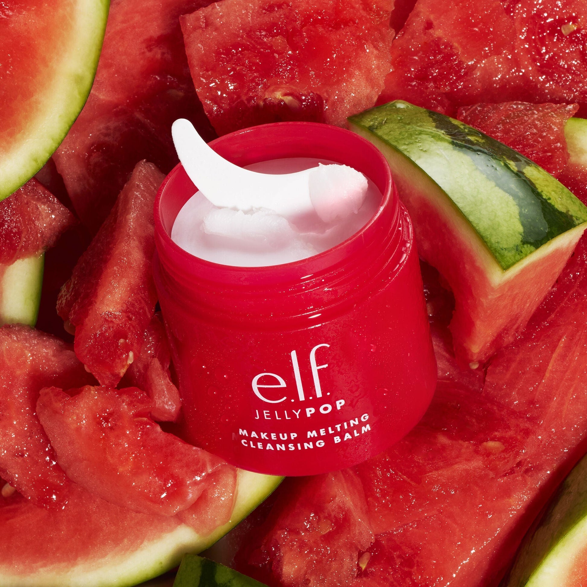 jelly-pop-makeup-melting-cleansing-balm-p9 021825_elf_JP_CleansingBalm_Texture_WATER-OPEN_PLATE_186_IGF.jpg