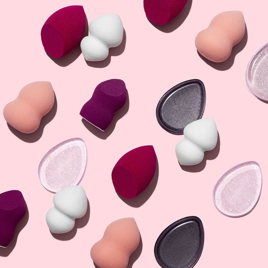 blending-and-highlighting-sponge-duo-s4 0619_SocialIGF_Sponges1_b1fd4502-7674-4b0c-86df-28fe31a55570.jpg