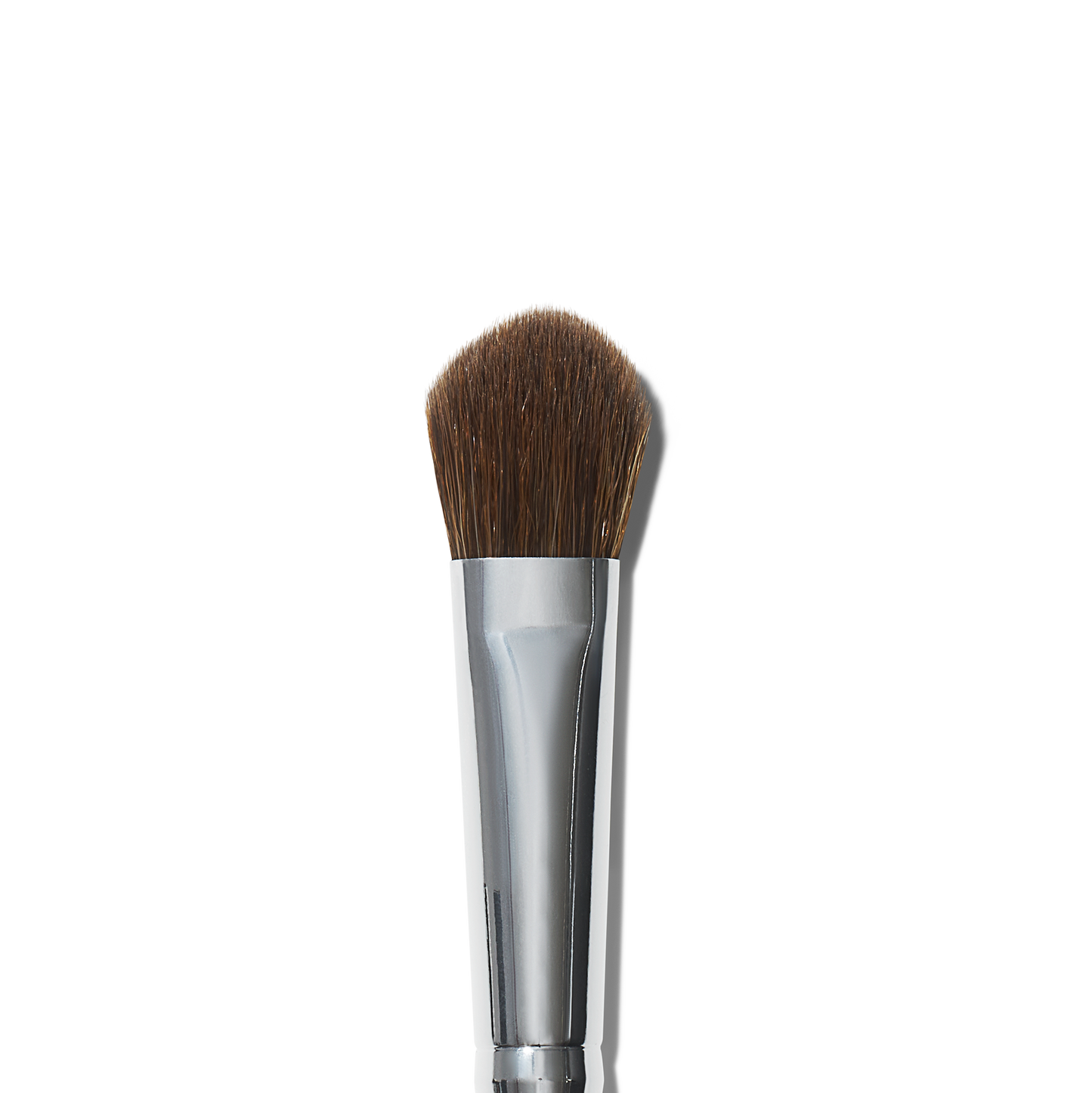 wide-tapered-eyeshadow-brush-q6 21994_MACRO_R.png