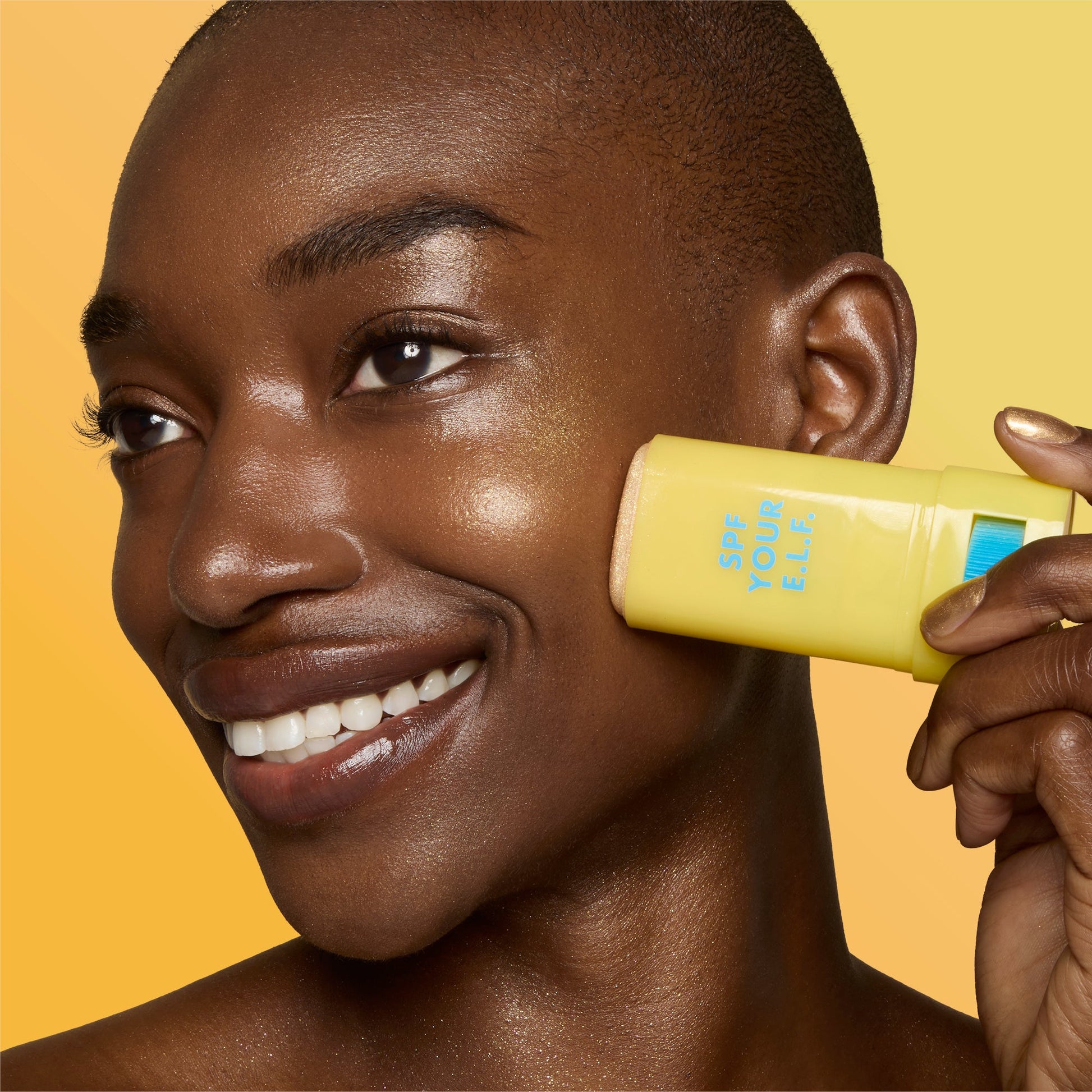 suntouchable-invisi-stick-spf-50-glitz-j4 57109_SUNTOUCHABLES_INVISI_STICK_IYANNA_0124_V4.jpg