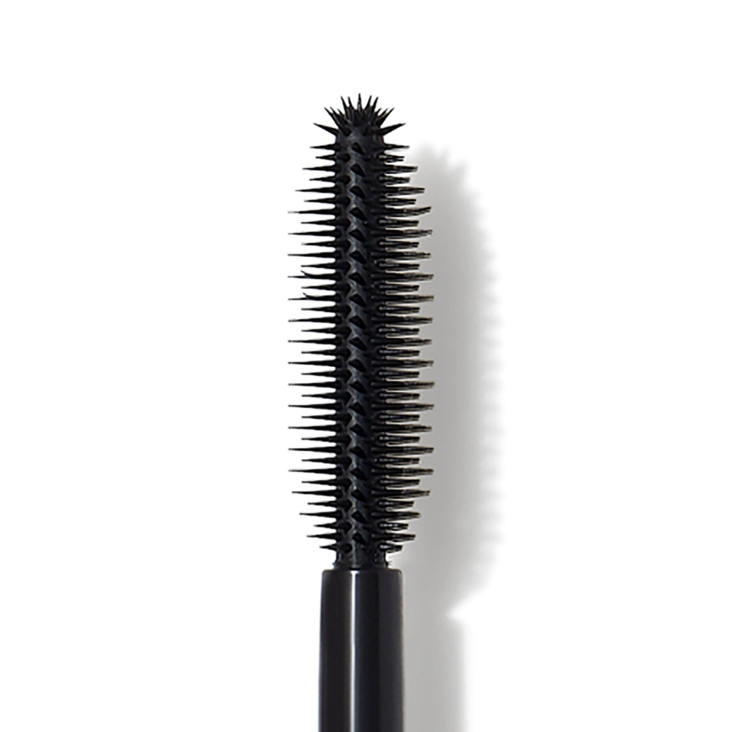 lash-it-loud-mascara-p9 81580_EYMSC_OpenA_R_Macro_R_6384b980-f497-4af6-8817-ff85df668ced.jpg