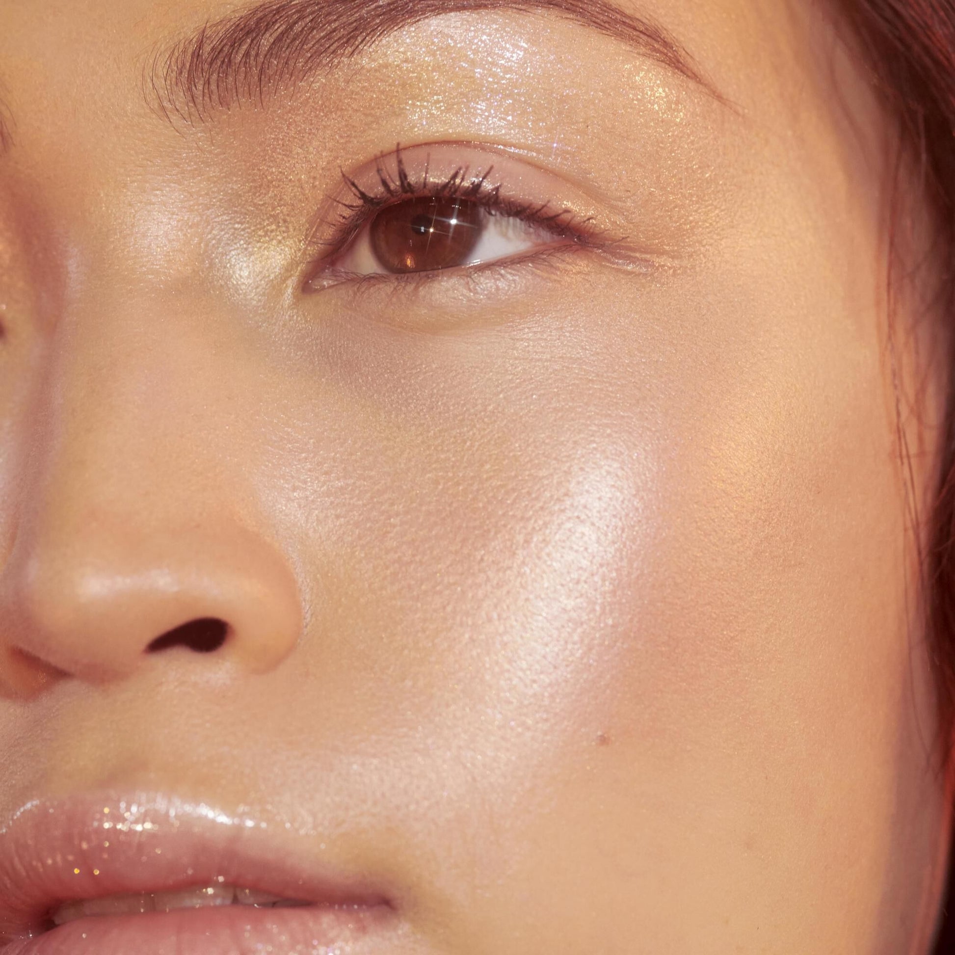 highlighter-brush-l3 crystal_OM_Jacqueline_782_square.jpg